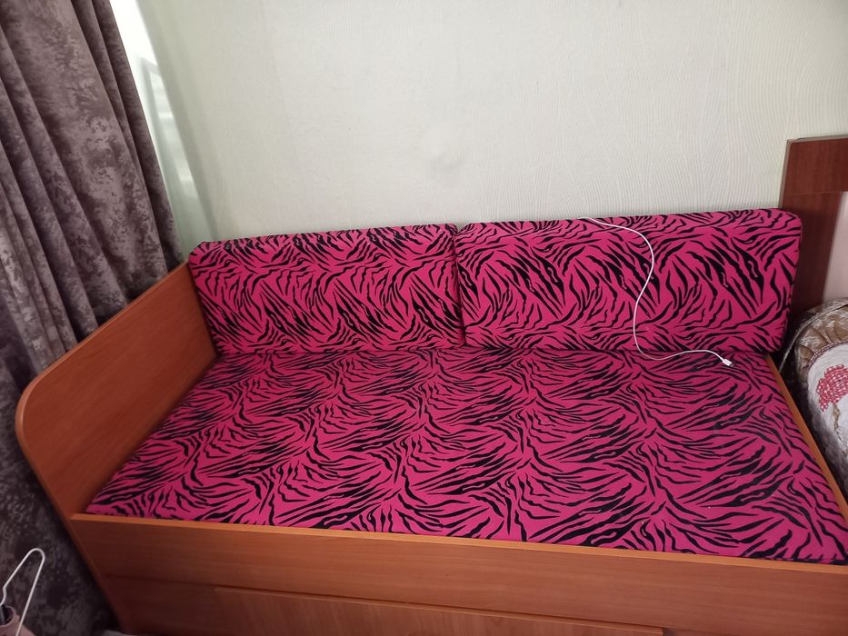 Продам тахту детскую