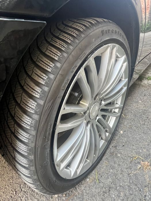 Продавам BMW E90