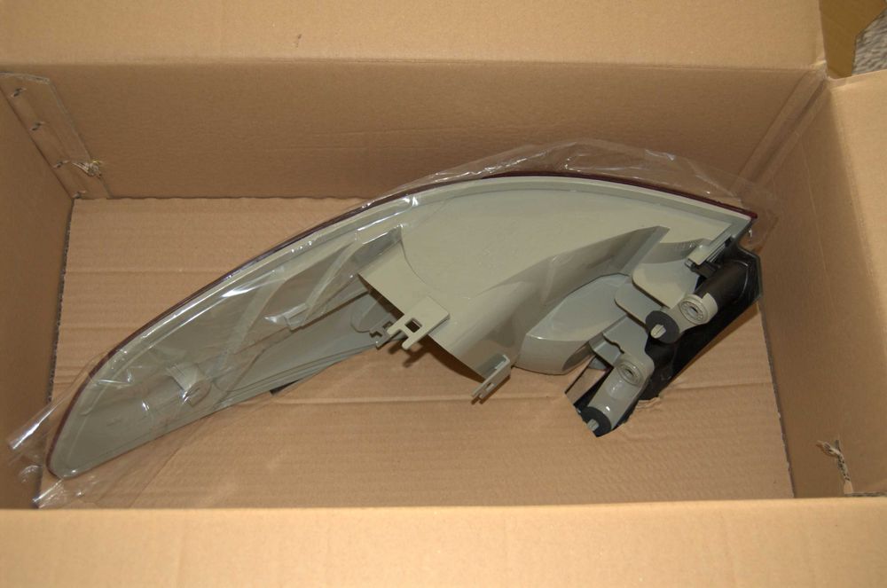 Заден фар MAGNETI MARELLI за RENAULT Fluence (L3_)