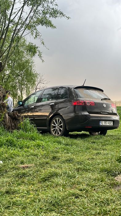 Fiat croma 1.9 16v multijet