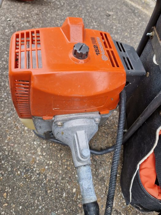 Motocoasa Husgvarna 152 RB