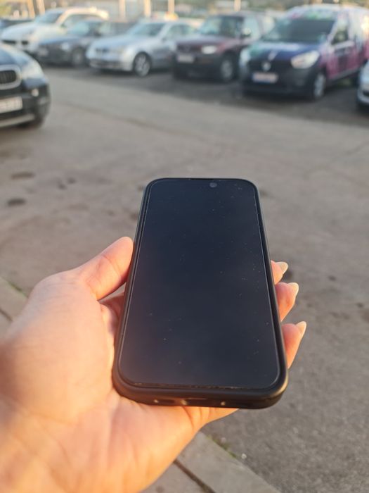 IPhone 15 pro БЕЗ забележка