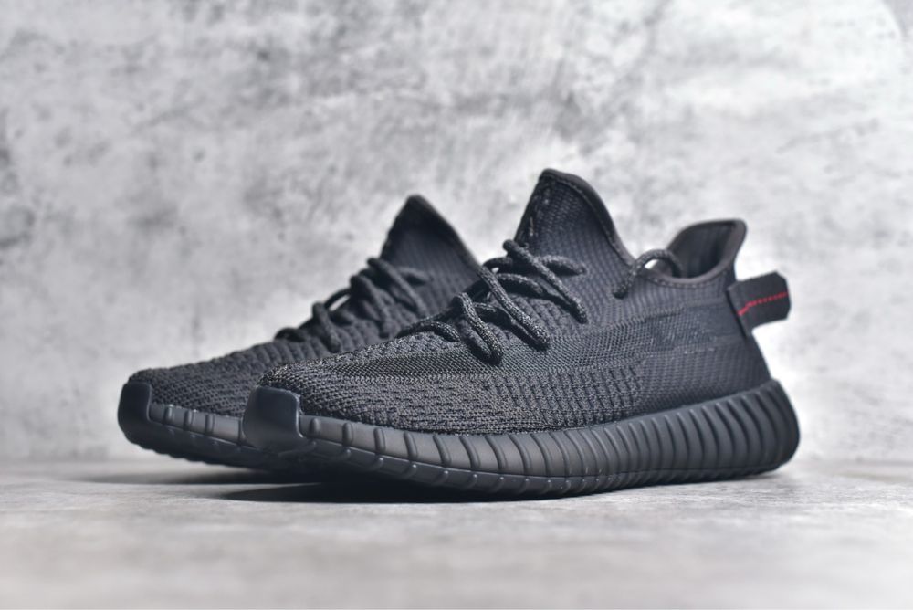 Adidas Yeezy Boost 350 V2