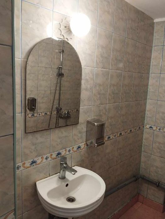 Regim hotelier  Bucuresti sector 1 Grivita Piata Chibrit Metrou 1 Mai