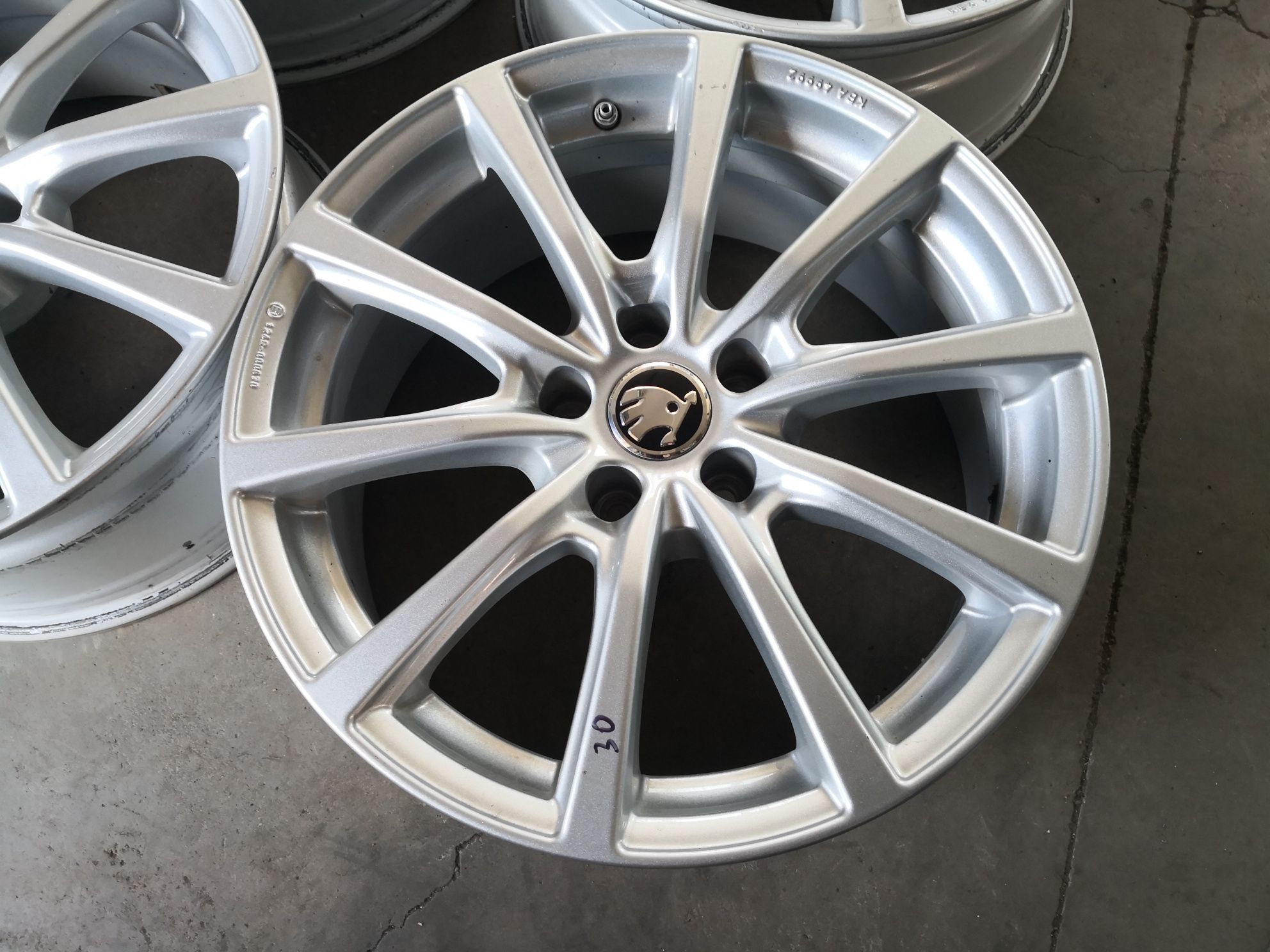 5x112 volkswagen vw skoda 5х112 фолксваген шкода 18 цола джанти