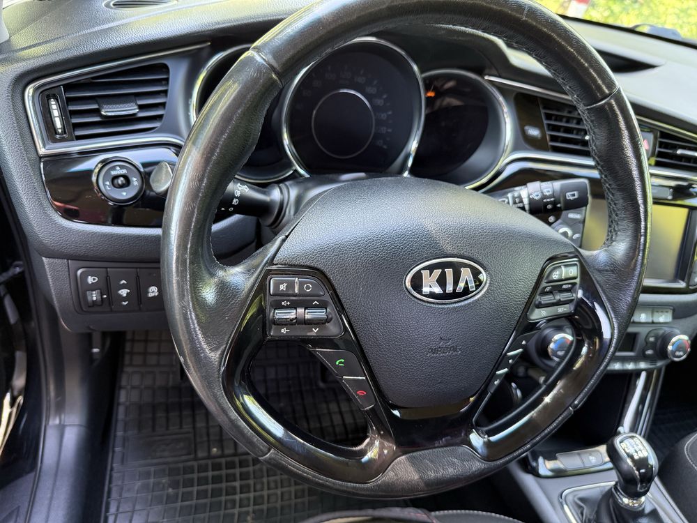 Kia ceed 1.6 diesel 136 CP
