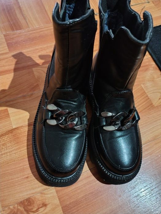 Ghete dama mărimea 36 imblanite