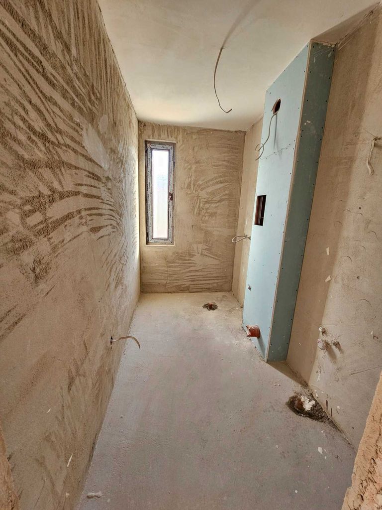 Продава се Двустаен апартамент в Велинград - 66 кв.м за 1054 €/кв.м - Снимка #3