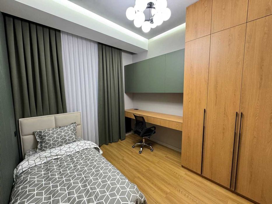 Бадамзар, Казы махалля, метро Минор, 5 минут  Алайского Площадь: 75м²;