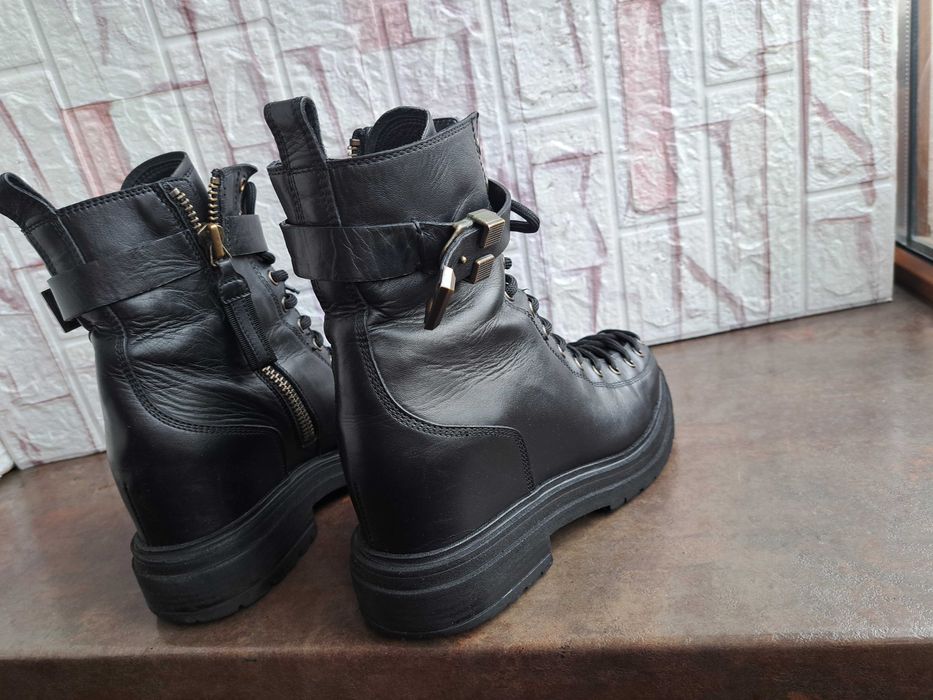 дамски ботуши,зимни обувки,боти на платформа,кубинки,Musette номер39