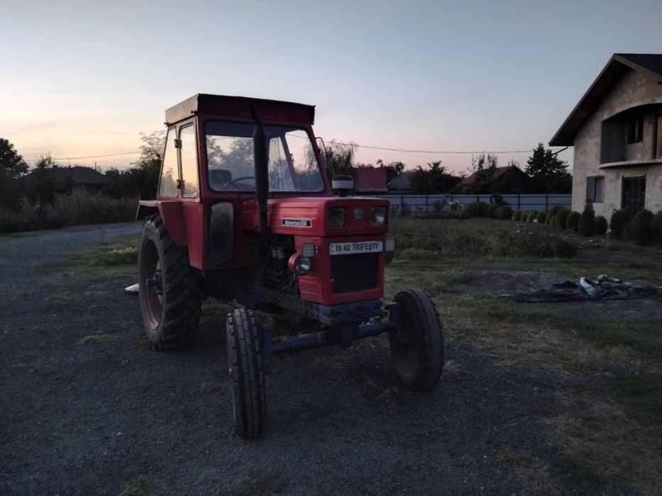 Vând tractor u650 cu plug