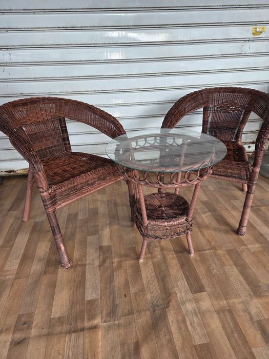 Ратанова маса с два стола