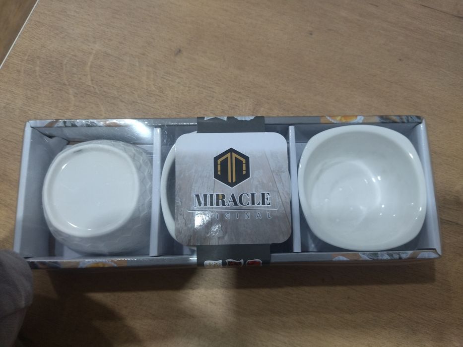 Отдам новые соусники