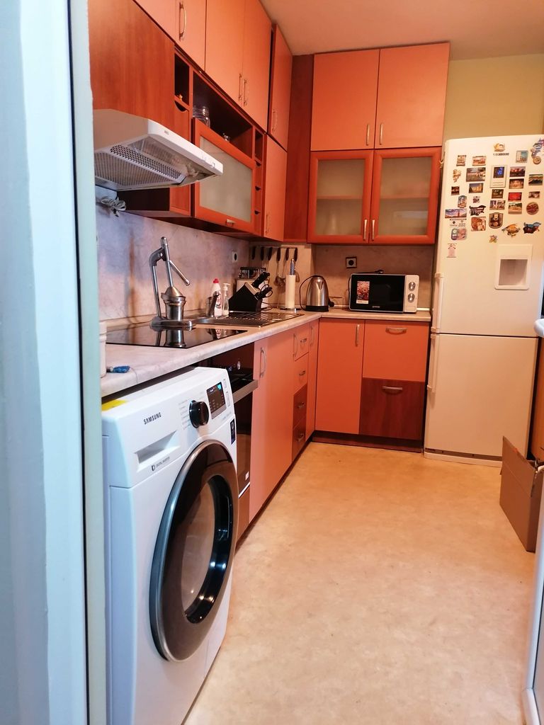 Дава се под наем Тристаен апартамент в Варна, Чаталджа - 80 кв.м за 612 € - Снимка #1