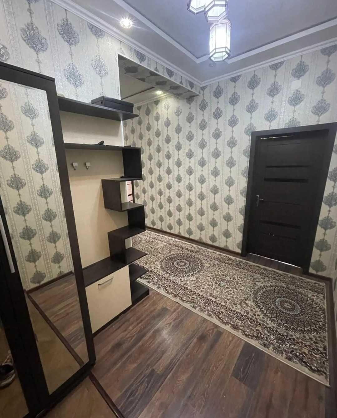 Чилонзор 11 квартал 2 хона 400 га ижарага берилади аккуратни инсонлага