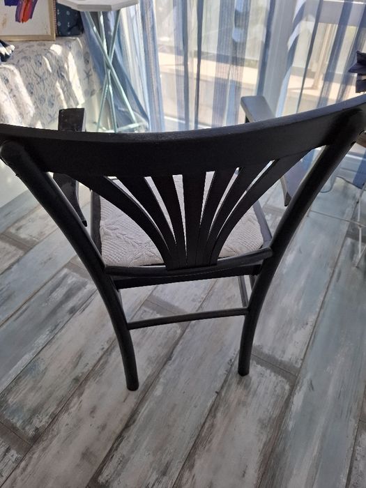 Трапезни стола два броя