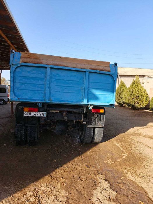 Зил (самосвал) Ишлаб чиқарилган йили 1988 йил. Техник ҳолати соз.