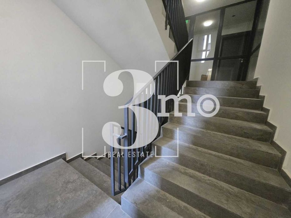 Продава се Двустаен апартамент в София, Дружба 2 - 66 кв.м за 2850 €/кв.м - Снимка #4