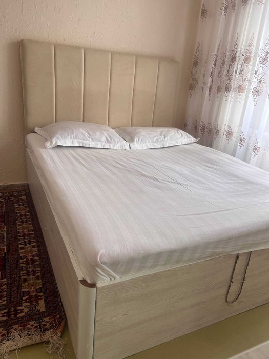 Мебель комплект б/у пр-во:Россия