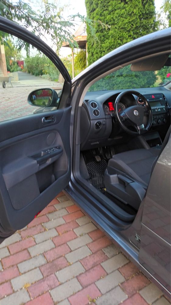 VW Golf 5 Plus - 2.0 TDI 140 CP