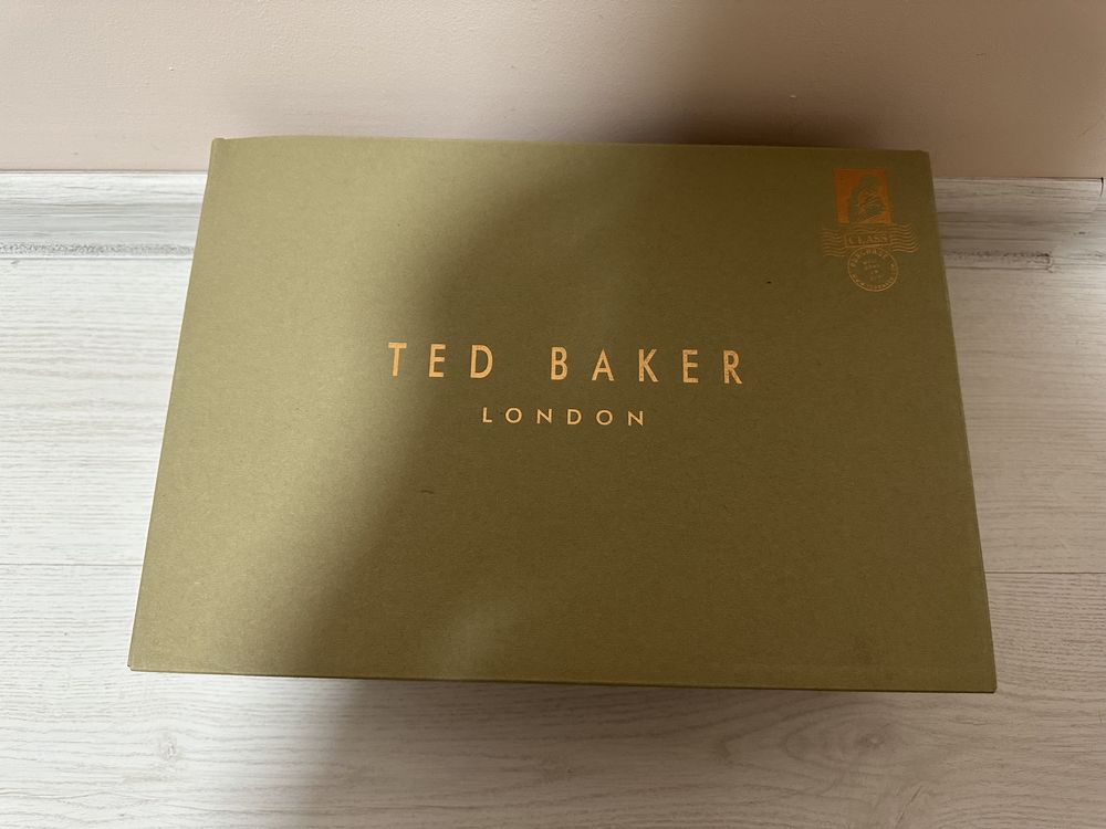 Дамски обувки от естествена кожа Ted Baker