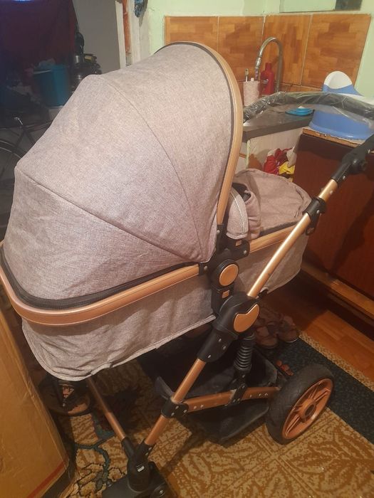 Коляска новый тог есть