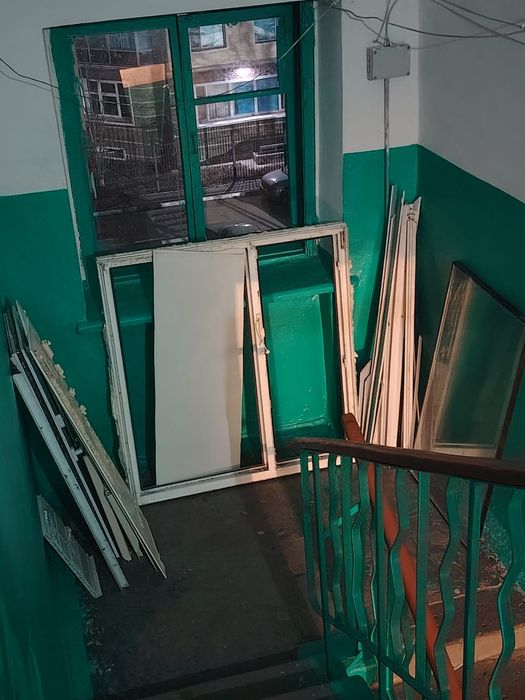 Продам окно б/у кск