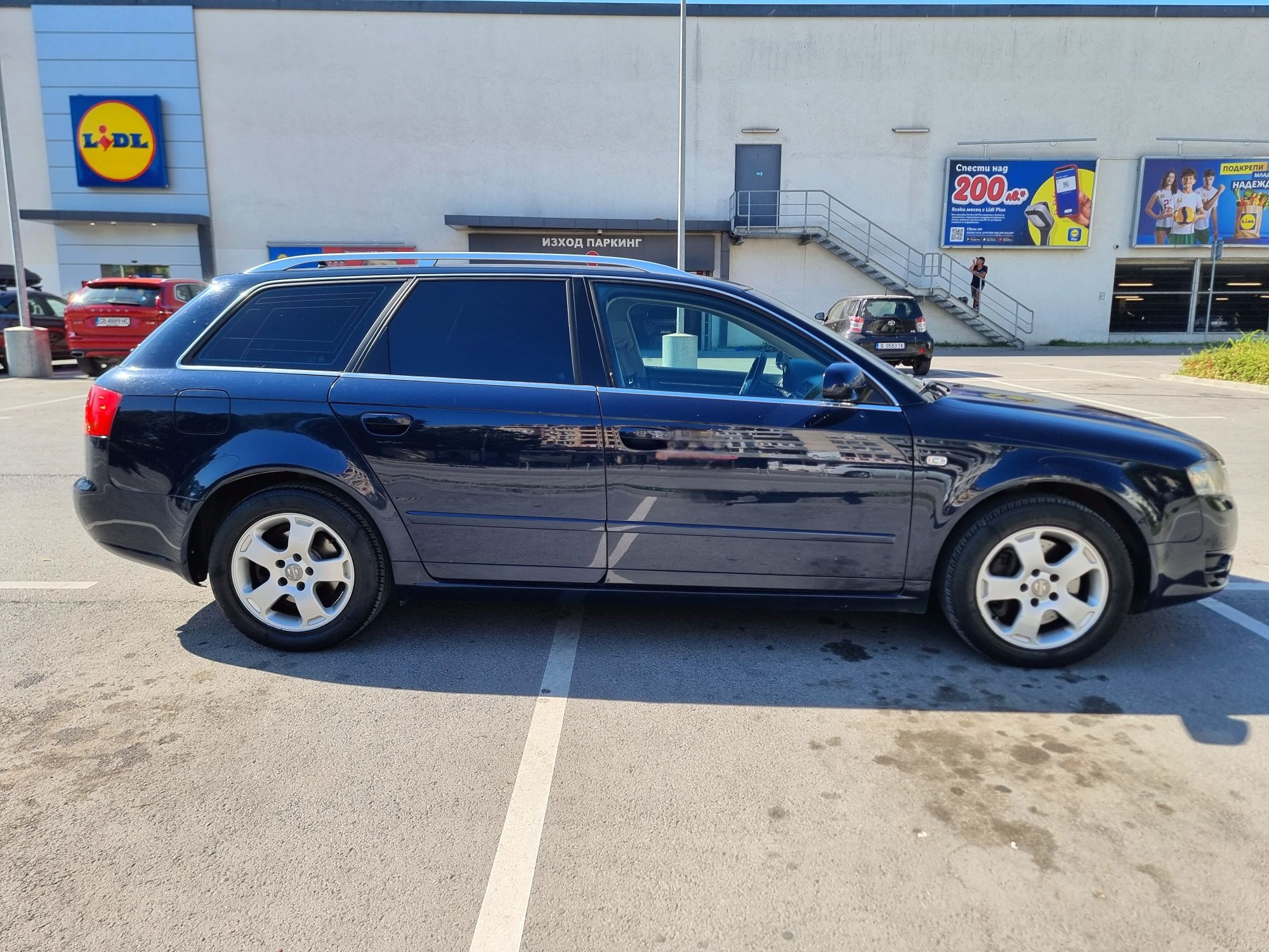 Продавам Ауди А4 b7 Avant 3.0tdi quattro
