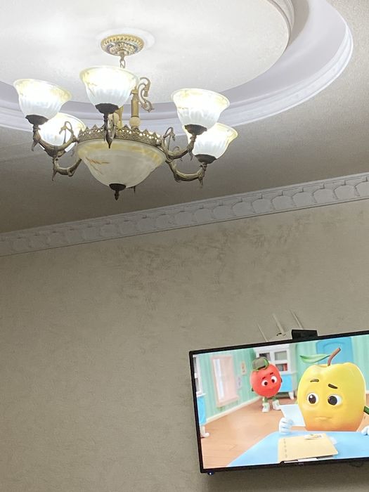 люстра красивая и удобная