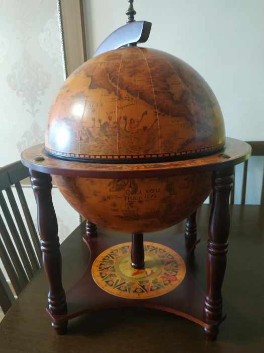 Глобус - бар настольный новый