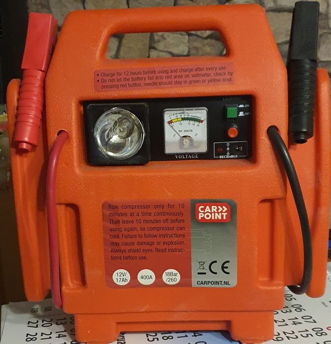 Robot redresor compresor lanterna auto