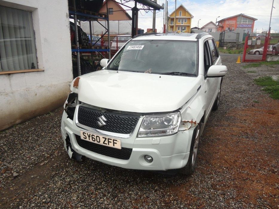 Balamale Capota Suzuki Grand Vitara 2006 - 2012 Alb (346)