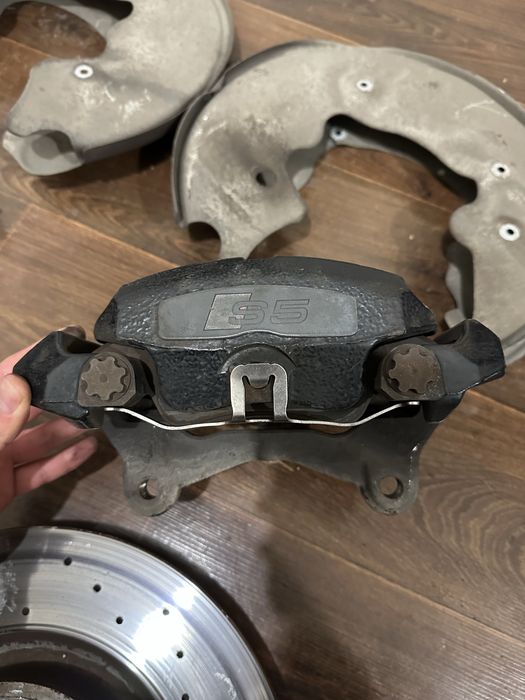 Спирачки комплект Ауди с5 Audi s5 b8/b8.5