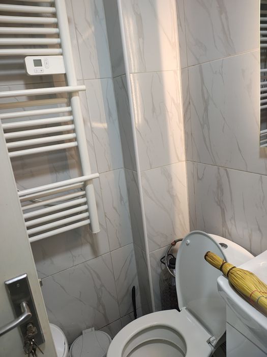 Vând garsonieră Năvodari str.Cabanei C1 etj 2banei nr.10 bl C1 scA etj