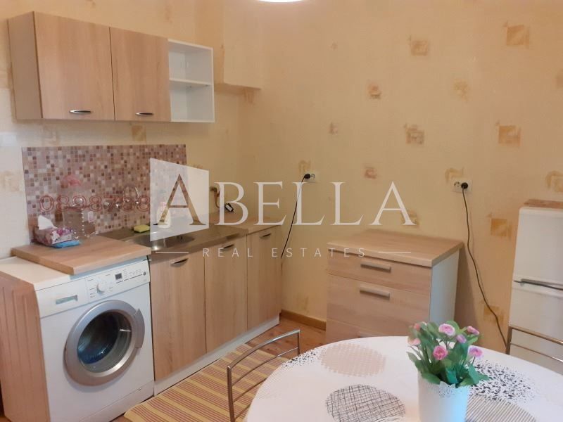 Дава се под наем Двустаен апартамент в София, Славия - 40 кв.м за 382.5 € - Снимка #1