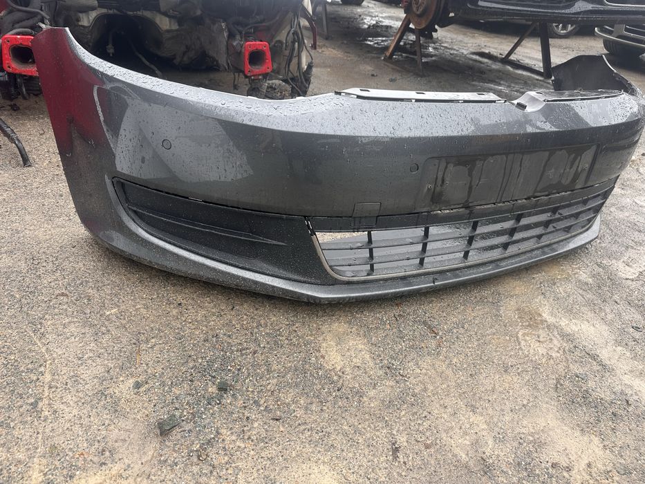 Предна броня фв шаран 2013 година / vw sharan