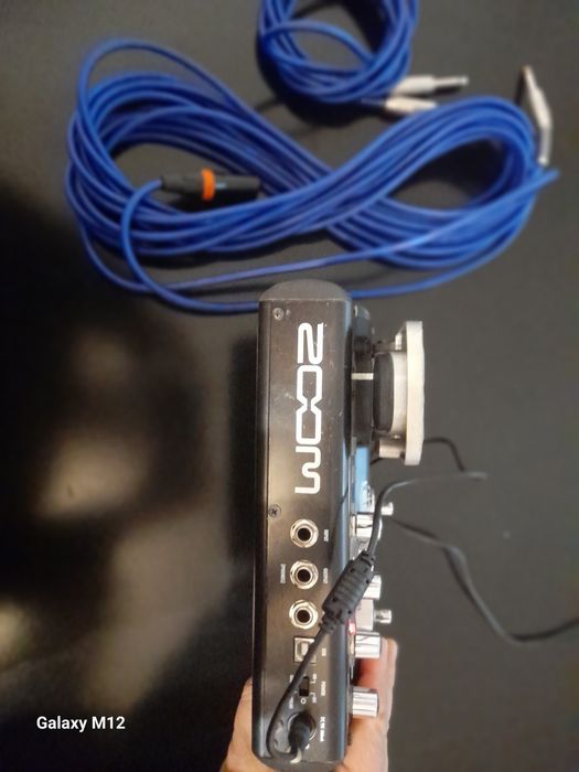 Gitara prosessor pidal Zoom g 2.1 холати яхши Звуклар ёзилган