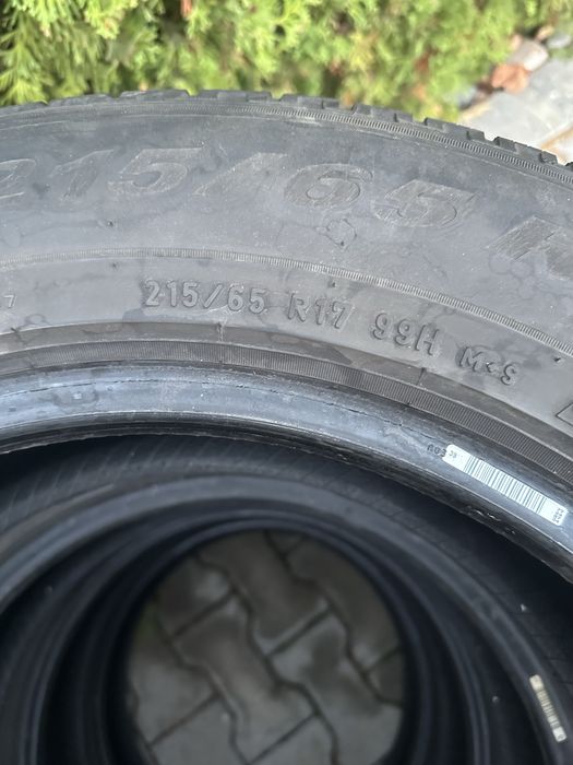 Здравейте продавам четири  броя гуми пирели 215/65/17