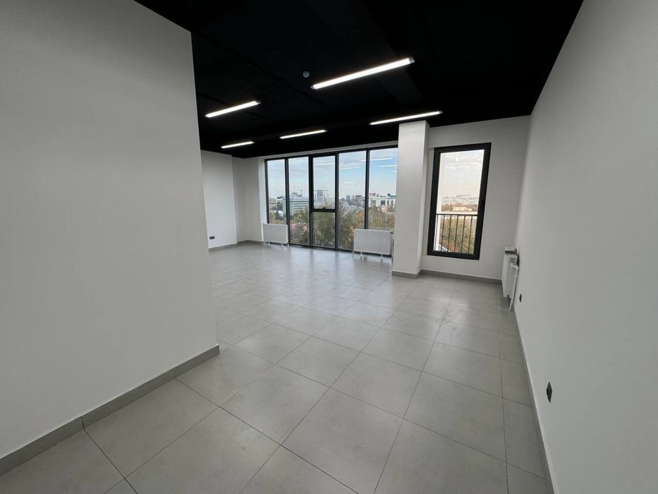 Ц-5 евро офис в Бизнес Центре 54кв.м 8этаж срочно сдаётся