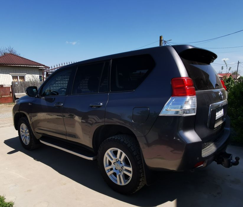 Vând Toyota Land Cruiser Anniversary