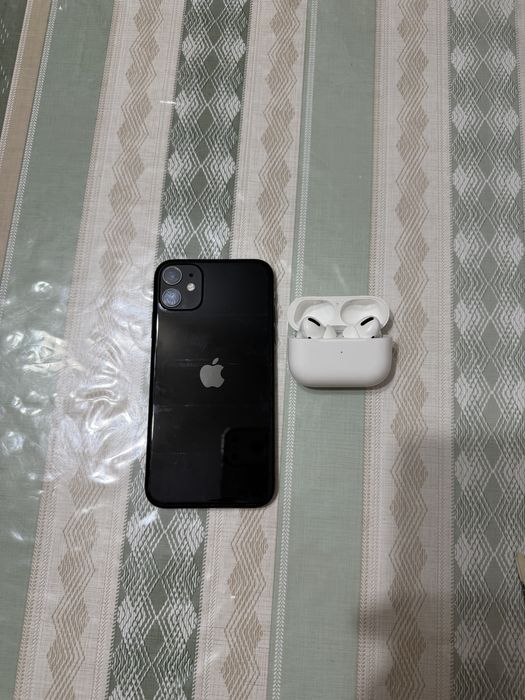 Iphone 11 и наушники airpods pro 1