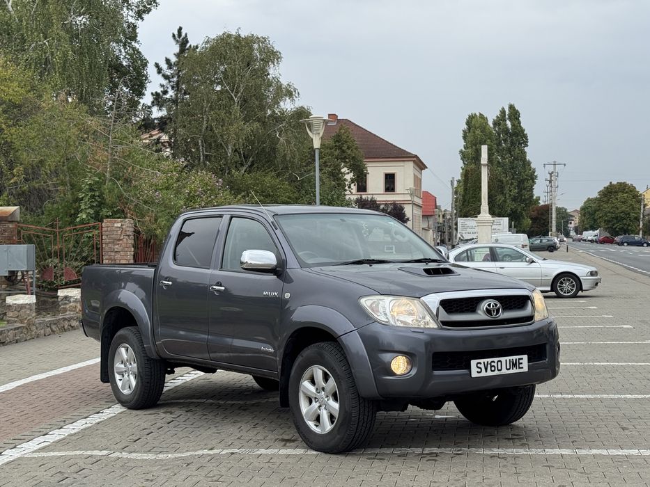 Toyota Hilux 3.0 D4D Invincible