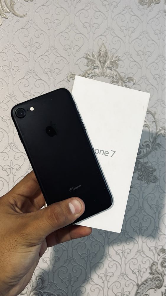 IPhone 7  256gb в отличном состояний