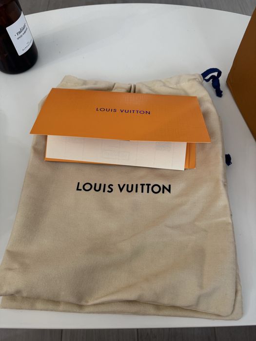 Louis Vuitton Trainers full box nr.40