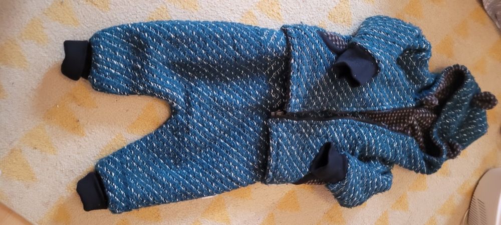 Set din lână fiartă reversibila, 800 GSM, 12 18 luni,