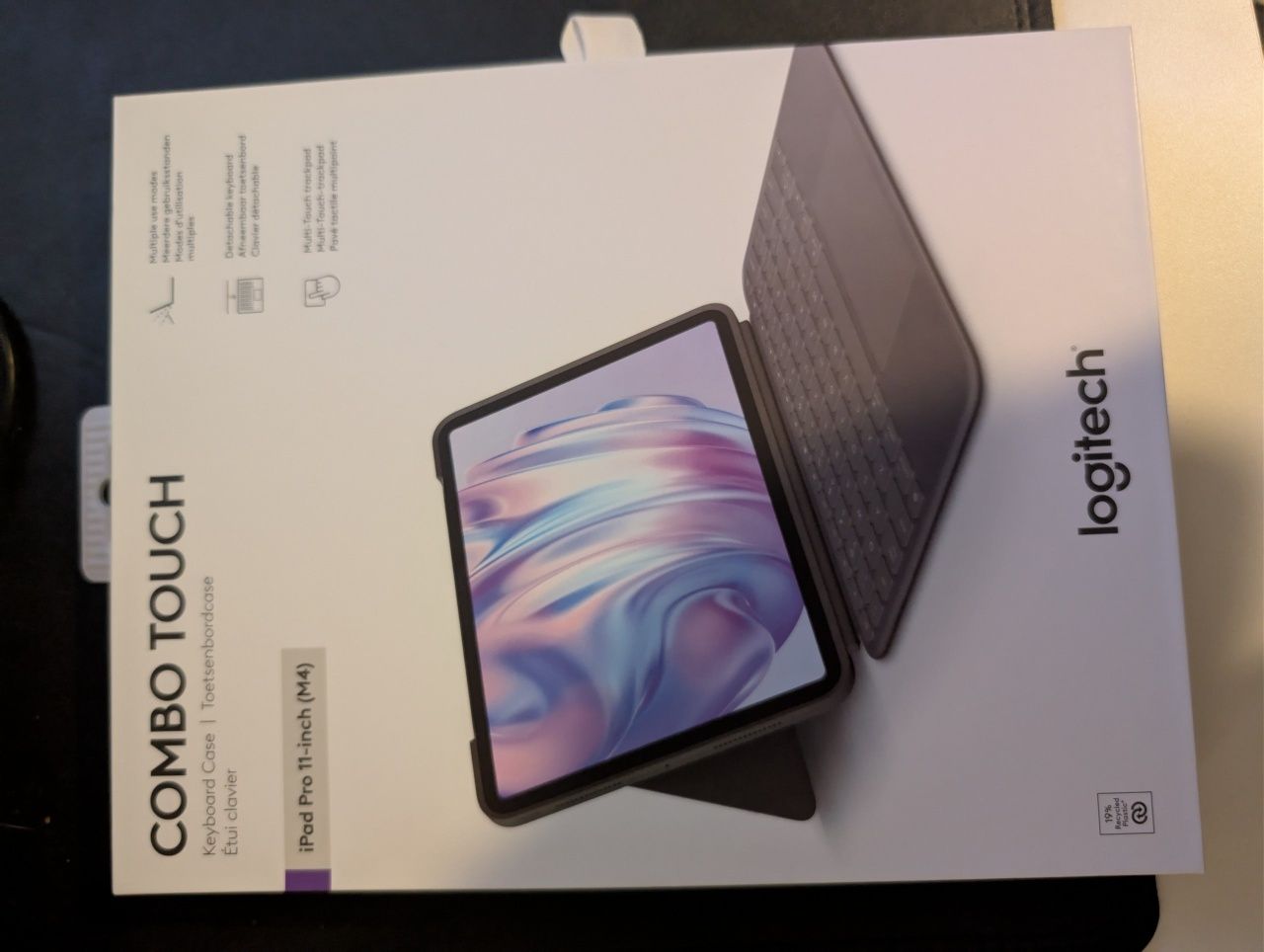 Logitech Combo touch m4 11 inch