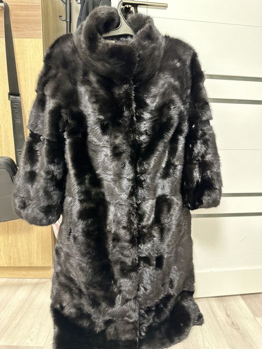 Продам норковую шубу