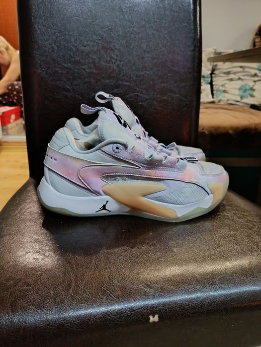 Adidași baschet Jordan