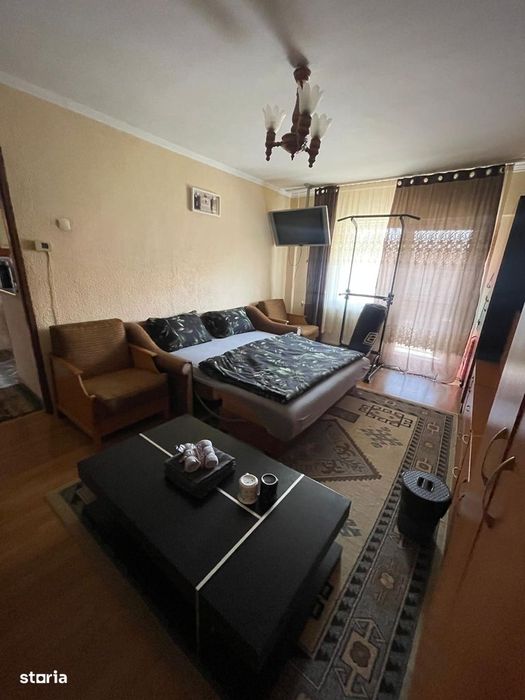 Vand apartament cu 2 camere in Satu Mare
