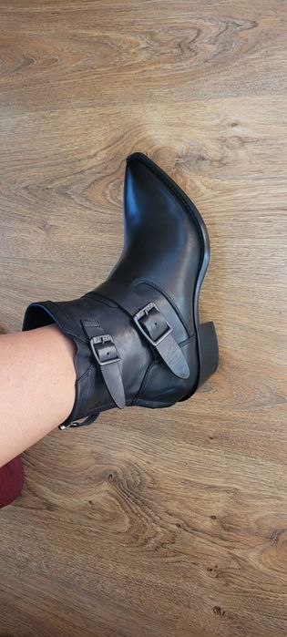 Ghete din piele naturala ASH